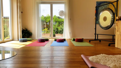 Yogaraum2 Pracaya Yoga - Stresslösungen - Lebensberatung in Hennef